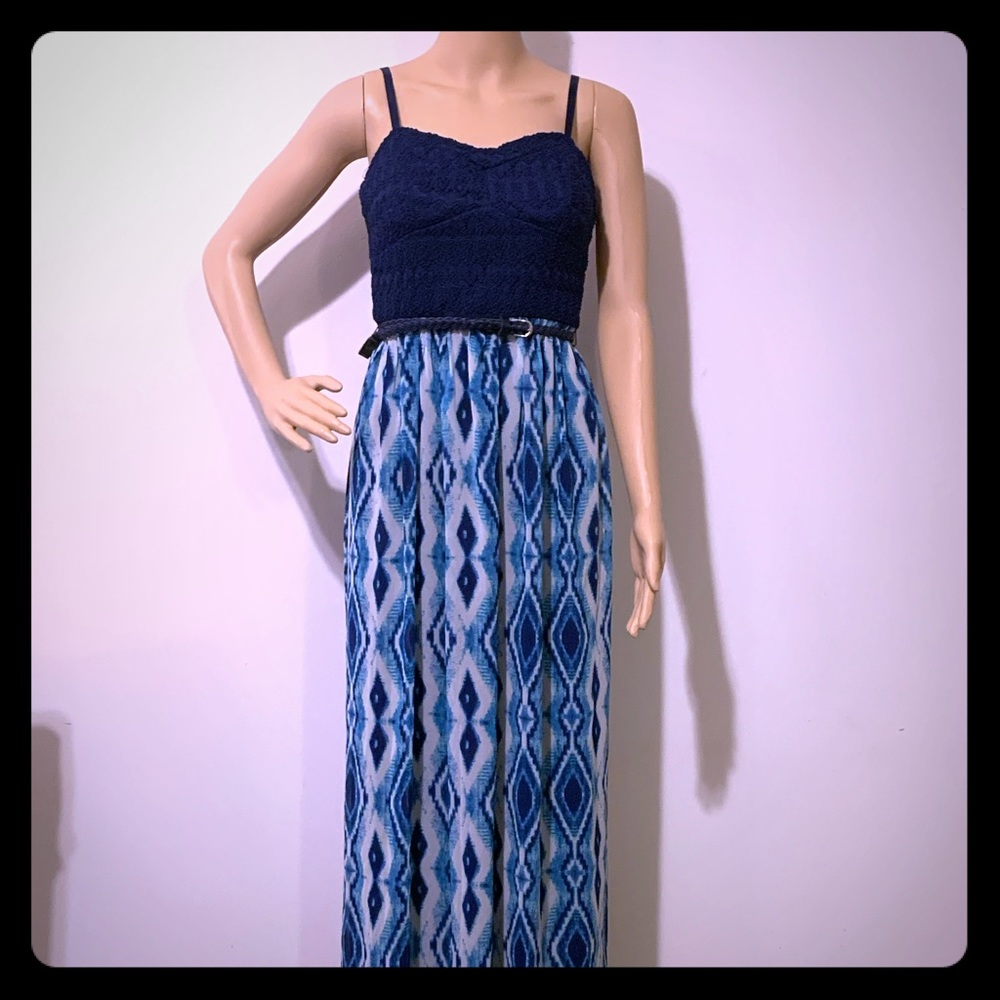 NWT!! Dress with belt